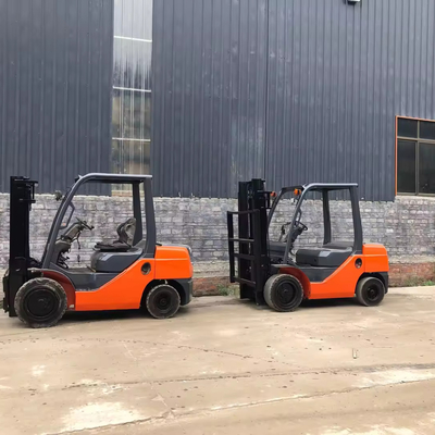 2012 Usado Japão Toyota 3 Ton Forklift com 3 Mast Fork Lift e controle manual automático
