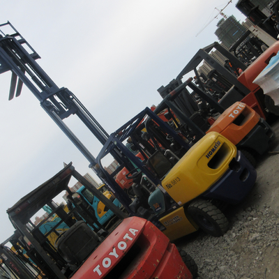 1.2M comprimento de garfo usado Komatsu 3 toneladas em empilhadeira FD30 FD25 FD50 diesel empilhadeira feita no Japão