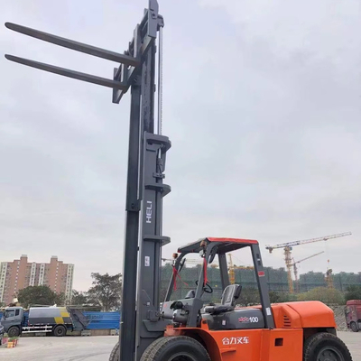 Lojas de materiais de construção utilizam empilhadeiras Helifd100 com dimensões globais de 2,6*1,2*2.8