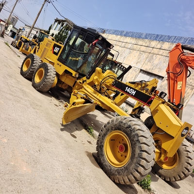 Em bom estado, motor usado de 140H com 1200 horas de trabalho do Japão.