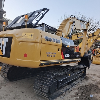 Excavadora Caterpillar 320D usada para construção a um custo acessível