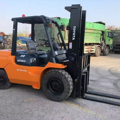 5 toneladas de empilhadeira diesel FD50 com boa maquinaria de elevação e manobrabilidade 2012