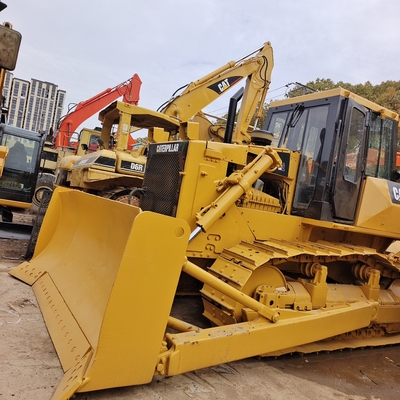 Bulldozer CAT D7G em boas condições, original usado com Ripper.
