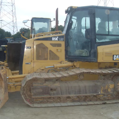 3.6 Capacidade de doçura Bulldozer de rastreamento CAT D5K original para obras de construção no Japão