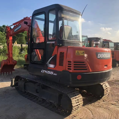 Excavadora mini Doosan de 5 toneladas e 5,5 toneladas Usada Doosan Dx55 com cilindro hidráulico original