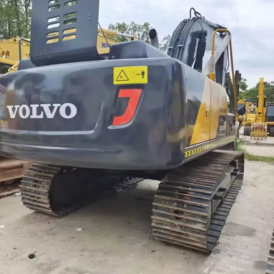Excavadora Volvo EC210 usada com motor Cummins B5.9-C e cilindro hidráulico original