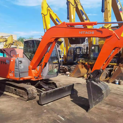 Sapatos usados Hitachi 55UR Mini Excavator e 5960kg de peso operacional