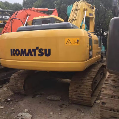 107KW 20 toneladas KOMATSU PC200 Excavadora de rolagem média usada com válvula hidráulica original