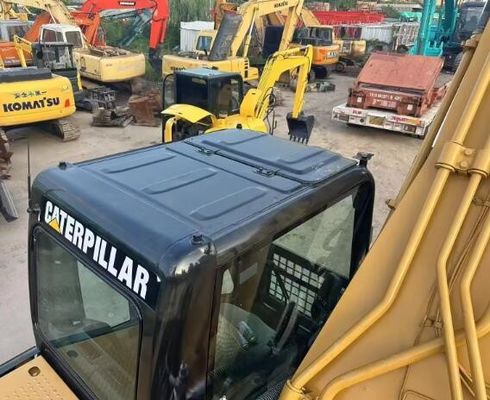 Excavadora japonesa CAT 330D Em bom estado e design original 36 toneladas Peso operacional