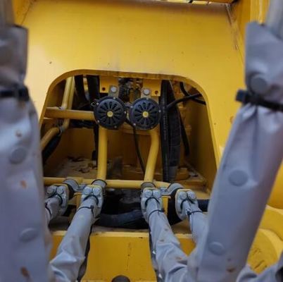 Excavadora usada Komatsu PC200-8 20 toneladas Peso operacional Original Japão Bom estado