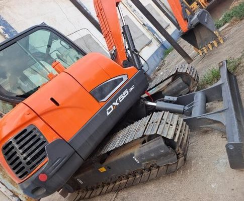 Excavadora Doosan DX55-9C Mini Excavadora com cor original e capacidade de balde 0,21