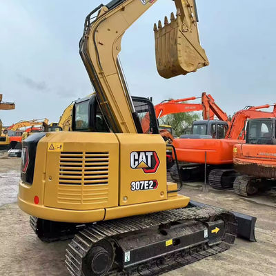 Excavadora hidráulica mini japonesa CAT 305.5E2 usada com lâmina 43KW 5.1/3.2 velocidade nominal