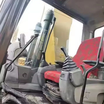 323D2L CAT Excavator Top Choice com 1200 horas de trabalho e 32300 KG de peso da máquina