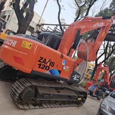 Excavadora usada Hitachi ZX60 com motor Isuzu AJ-4JJ1X em boas condições a preços acessíveis
