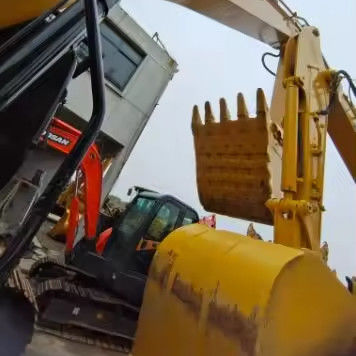 Excavadora Cat 330 Usada 31000 KG Peso da máquina 2020 Ano Perfeito para construção