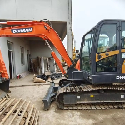 Válvula hidráulica original Doosan DH60-7 Excavadora usada Mini Digger Crawler Em bom estado