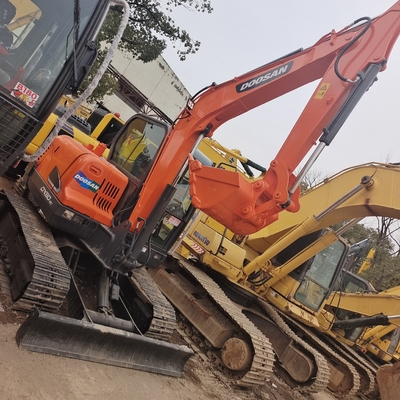 Mini escavadeira Doosan DX60 DX60-9 com capacidade de 0,7 balde e peso operacional de 15000